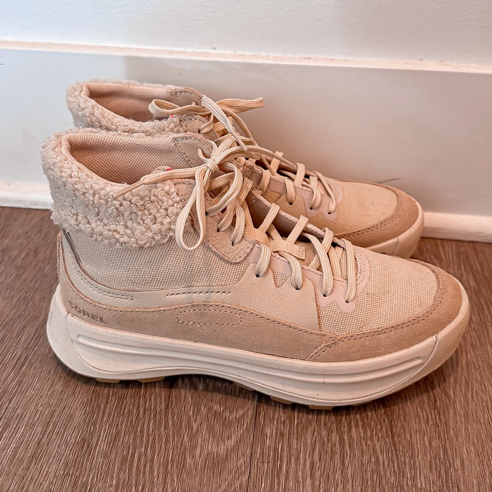 SOREL WOMEN'S ONA™ 503 MID COZY SNEAKER BOOT